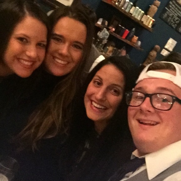 Meet your Posher, Stef - Picture 3 of 8